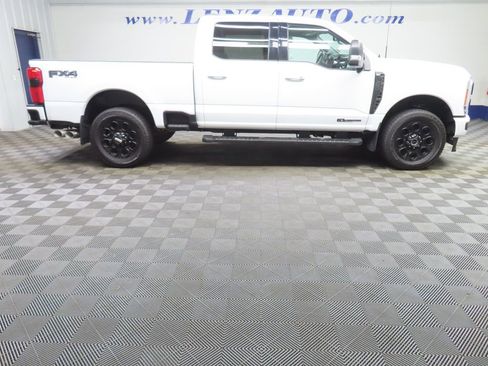 Used 2023 Ford F250 XLT w/ Black Appearance Package image 2