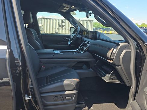 Used 2025 Nissan Armada SL w/ Captain's Chari Seat Package AWD/4WD image 13