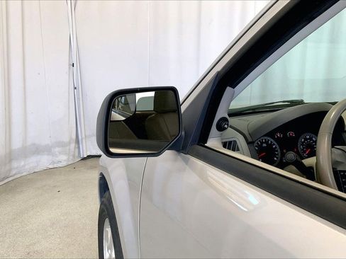 Used 2011 Ford Escape XLT image 10