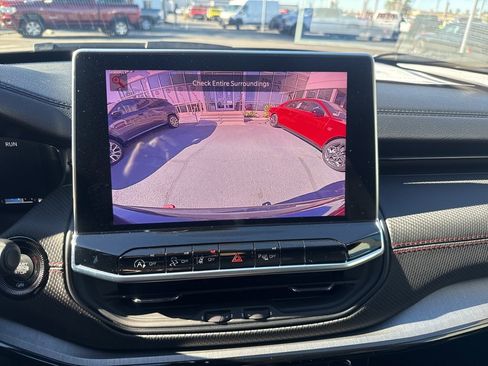 Certified 2024 Jeep Compass Trailhawk w/ Trailhawk Elite Group image 22