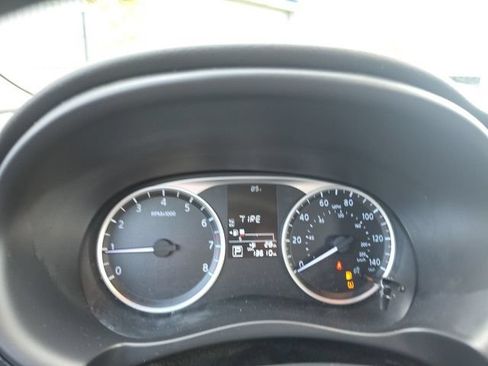 Used 2023 Nissan Kicks S FWD image 9