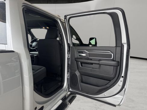 New 2026 RAM 2500 Big Horn AWD/4WD image 31