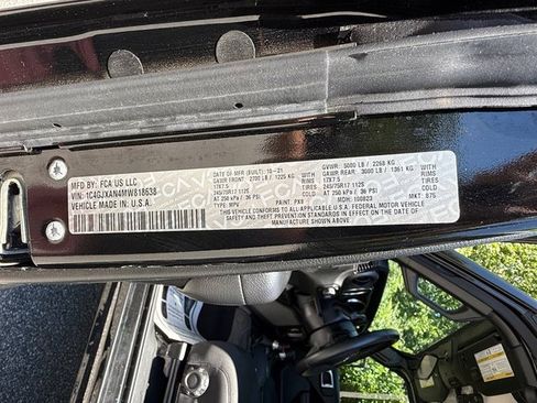 Used 2021 Jeep Wrangler Sport AWD/4WD image 26
