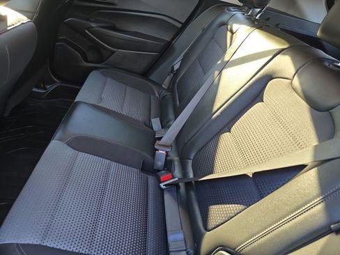 Used 2024 Chevrolet Trax LT w/ Driver Confidence Package image 9