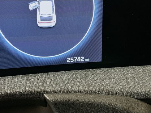 Used 2024 Kia EV6 Wind w/ Wind Technology Package RWD image 19