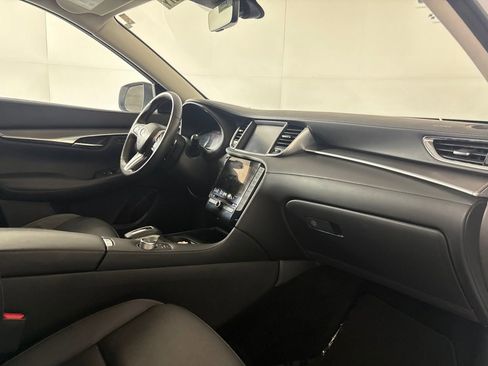 Used 2023 INFINITI QX50 Luxe FWD image 28