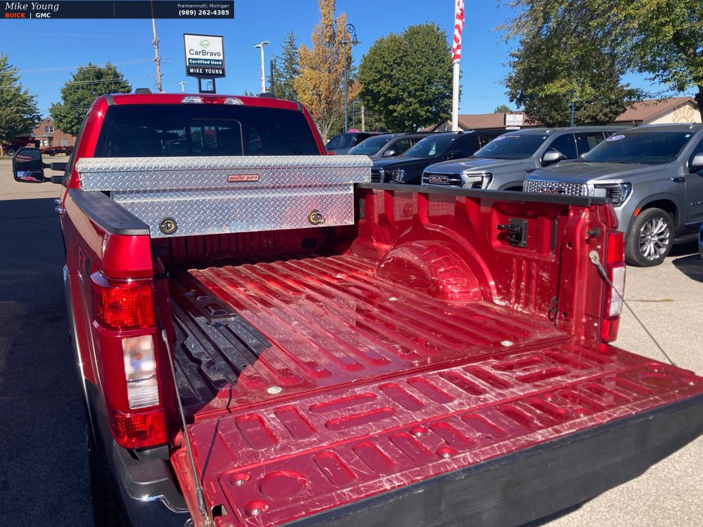 Used 2020 Ford F350 Lariat w/ Chrome Package AWD/4WD image 10