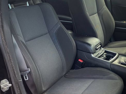 Used 2018 Dodge Charger R/T RWD image 23
