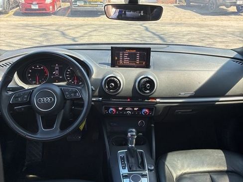 Used 2018 Audi A3 2.0T Premium image 7