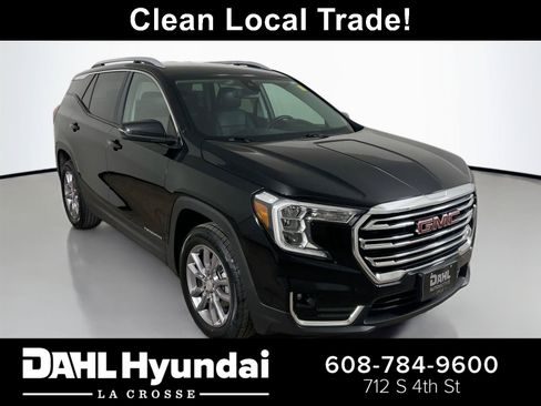 Used 2024 GMC Terrain SLT AWD/4WD image 1