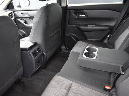 Used 2024 Nissan Rogue SV AWD/4WD image 23