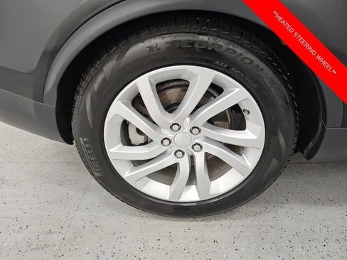 Used 2018 Land Rover Discovery SE AWD/4WD image 7