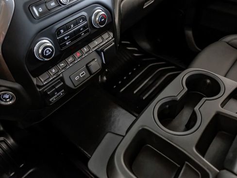 Used 2024 GMC Sierra 3500 Pro image 27