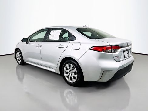 Used 2024 Toyota Corolla LE image 8