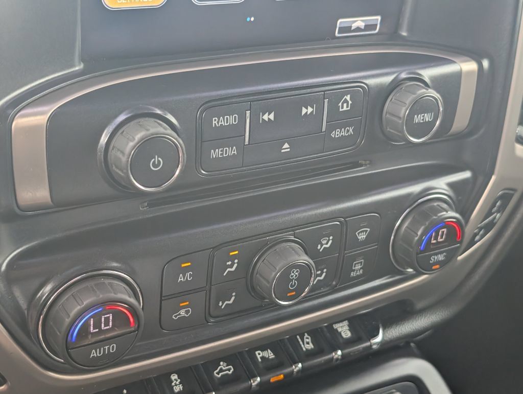 Used 2019 GMC Sierra 3500 Denali w/ Duramax Plus Package AWD/4WD image 21