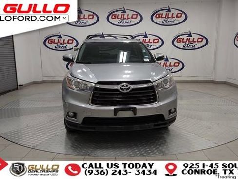 Used 2016 Toyota Highlander Limited image 3