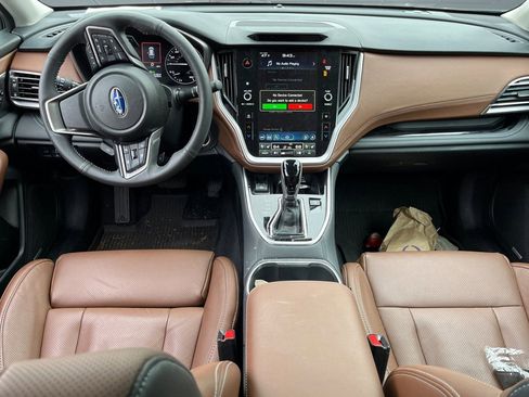 Used 2025 Subaru Outback Touring XT image 10