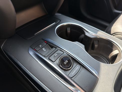 Certified 2017 Acura MDX FWD w/ Technology Package image 26