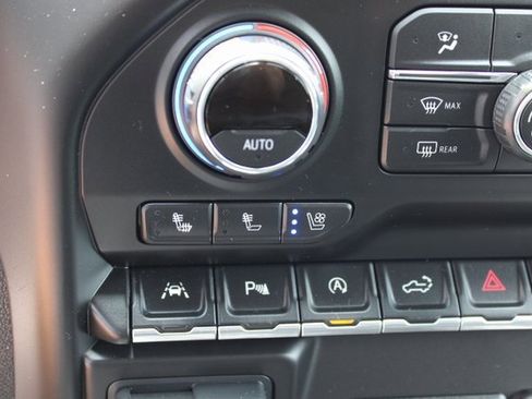 Used 2020 Chevrolet Silverado 1500 LTZ w/ LTZ Plus Package image 13