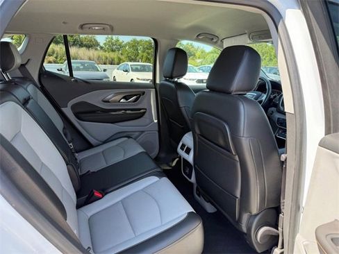 Used 2020 GMC Terrain SLT w/ Preferred Package image 11