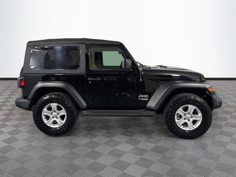 Used 2021 Jeep Wrangler Sport AWD/4WD image 8