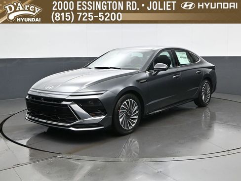New 2026 Hyundai Sonata Limited FWD image 1