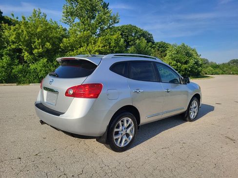 Used 2013 Nissan Rogue SL AWD/4WD image 6