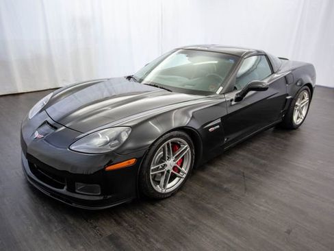 Used 2006 Chevrolet Corvette Z06 w/ Preferred Equipment Group image 3