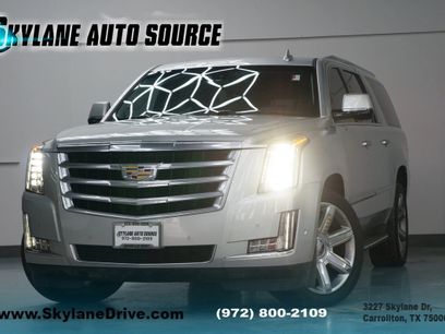 Used 2019 Cadillac Escalade ESV Luxury