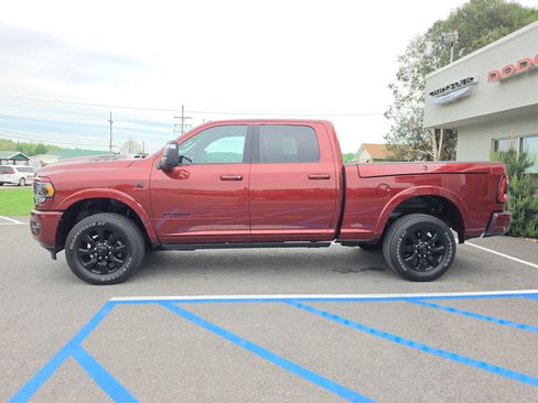 Used 2024 RAM 2500 Limited AWD/4WD image 6