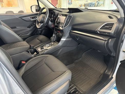 Used 2019 Subaru Forester Premium image 13
