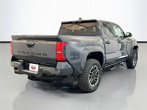 New 2025 Toyota Tacoma TRD Sport image 4