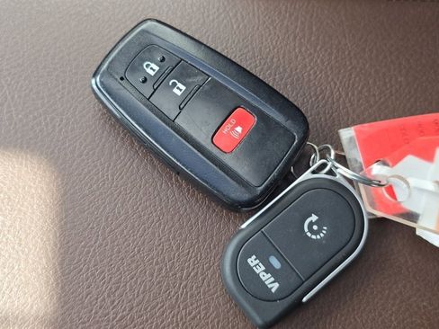 Used 2022 Toyota 4Runner Limited image 40