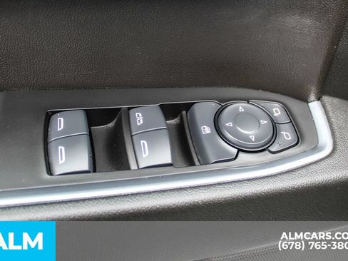 Used 2025 Chevrolet Silverado 1500 LT RWD image 38