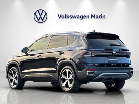 New 2026 Volkswagen Taos SEL AWD/4WD image 3