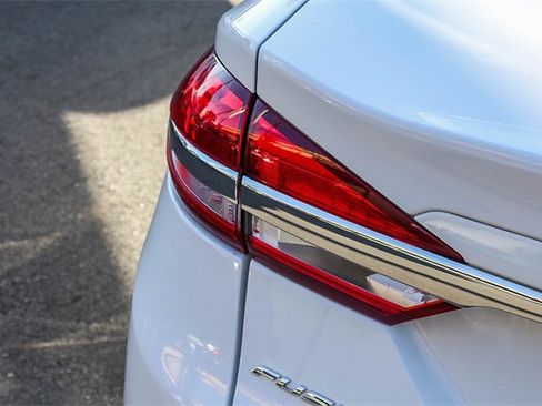 Used 2018 Ford Fusion S image 8