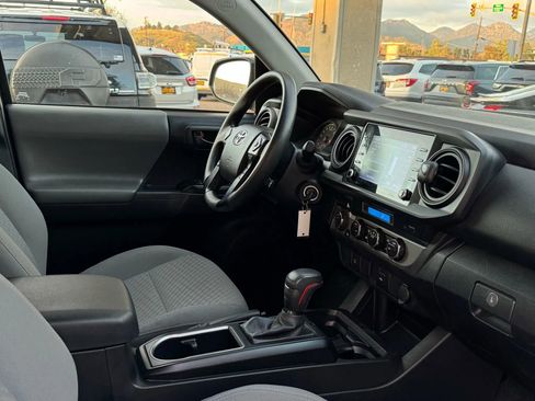 Used 2023 Toyota Tacoma SR AWD/4WD image 13