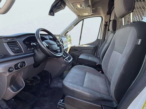 Used 2020 Ford Transit 250 Medium Roof RWD image 16
