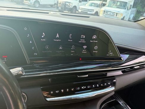 Used 2021 Cadillac Escalade ESV Sport w/ Driver Assist Tech Package AWD/4WD image 10