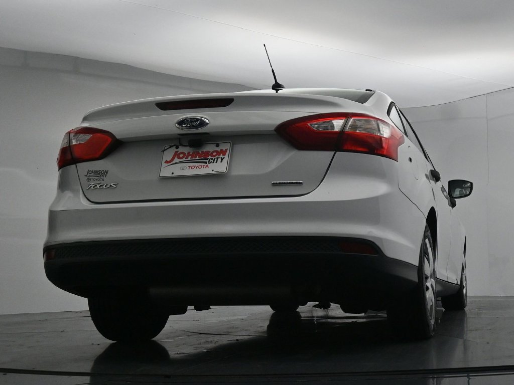Used 2012 Ford Focus S FWD image 35