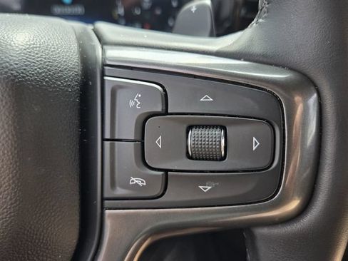 Used 2023 Chevrolet Silverado 1500 ZR2 w/ Technology Package AWD/4WD image 28