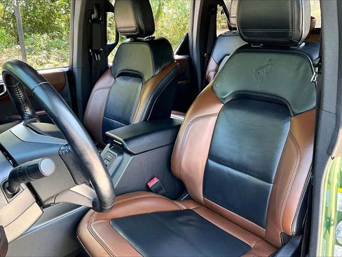 Used 2022 Ford Bronco Outer Banks w/ Sasquatch Package AWD/4WD image 18