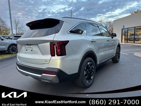 New 2026 Kia Sorento S AWD/4WD image 6