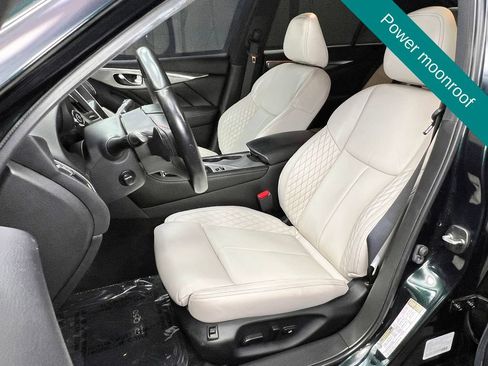 Used 2023 INFINITI Q50 Red Sport 400 w/ Black Opal Edition RWD image 7