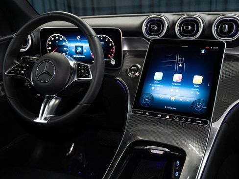 Certified 2026 Mercedes-Benz GLC 300 image 17