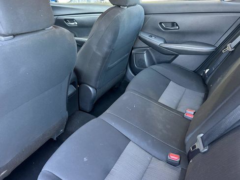 Certified 2025 Nissan Sentra SV FWD image 12
