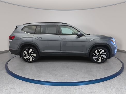 Certified 2024 Volkswagen Atlas SE AWD/4WD image 4