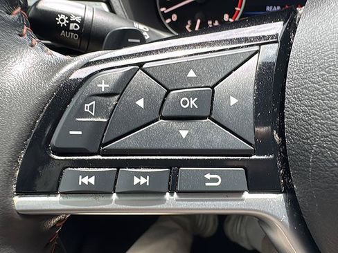 Used 2024 Nissan Altima 2.5 SR FWD image 22