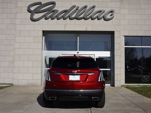 New 2025 Cadillac XT5 Sportv w/ Technology Package image 6