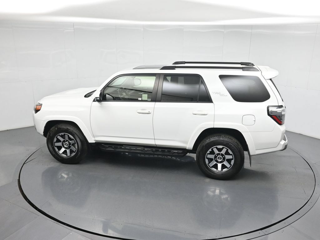Used 2022 Toyota 4Runner TRD Off-Road Premium AWD/4WD image 43